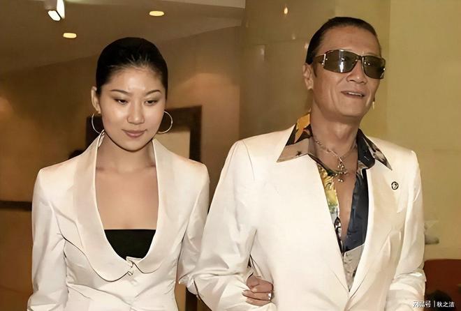 不忘49岁谢贤节目自曝私密往事开元棋牌分手8年Coco仍念念(图5)